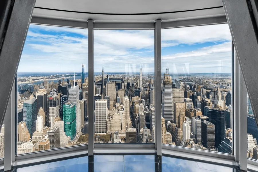 Empire State Building: 102nd Floor Top Deck & 86th Floor Observatory, at Empire State, New York