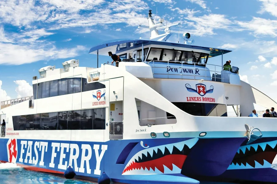 Lanzarote: Guided Tour from Fuerteventura + Wine Tasting, at Day trips from Fuerteventura, Fuerteventura