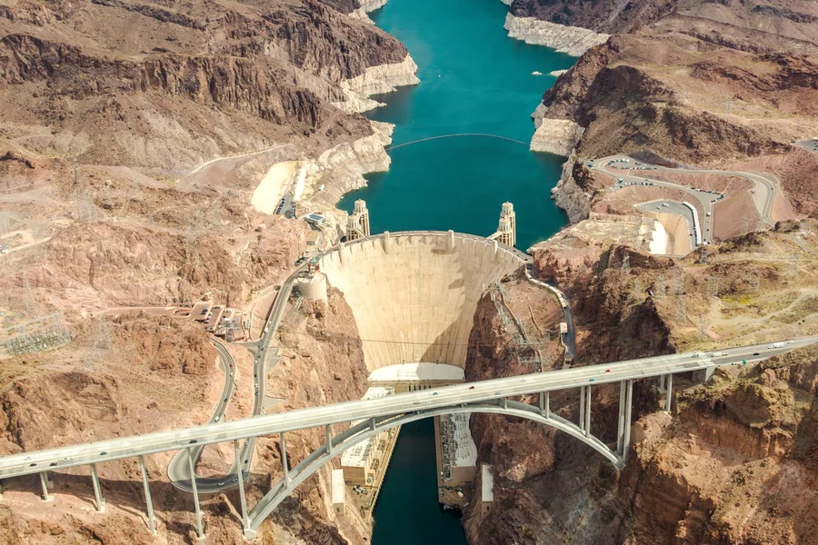 From Las Vegas: 70+ min Grand Canyon West Rim Helicopter Tour with Optional Las Vegas Strip Views, Las Vegas