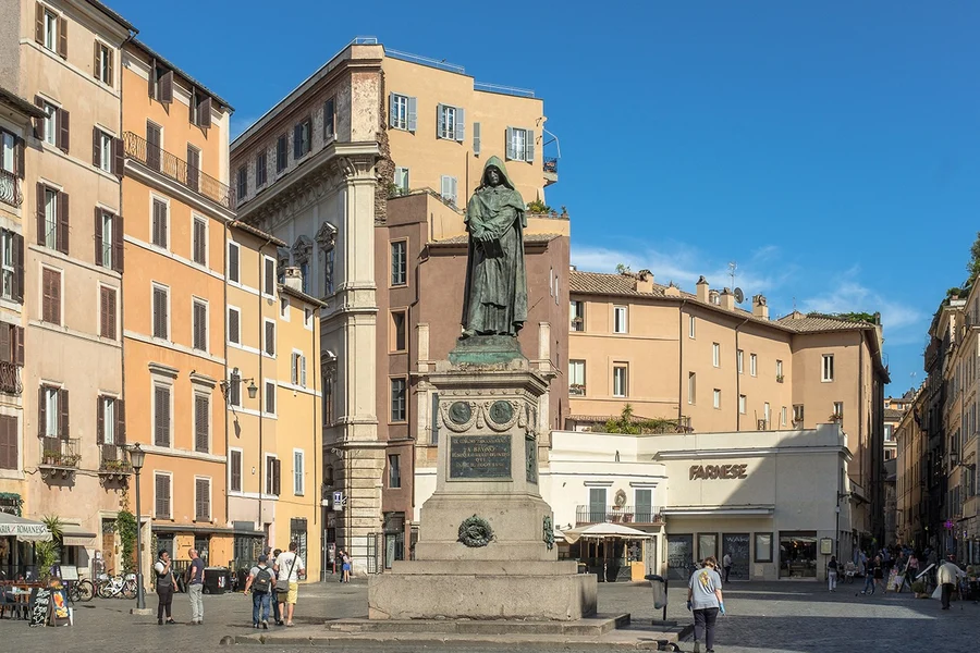 Leyendas y Fantasmas de Roma: Tour Nocturno a Pie, at Rome, Metropolitan City of Rome Capital, Italy, Rome