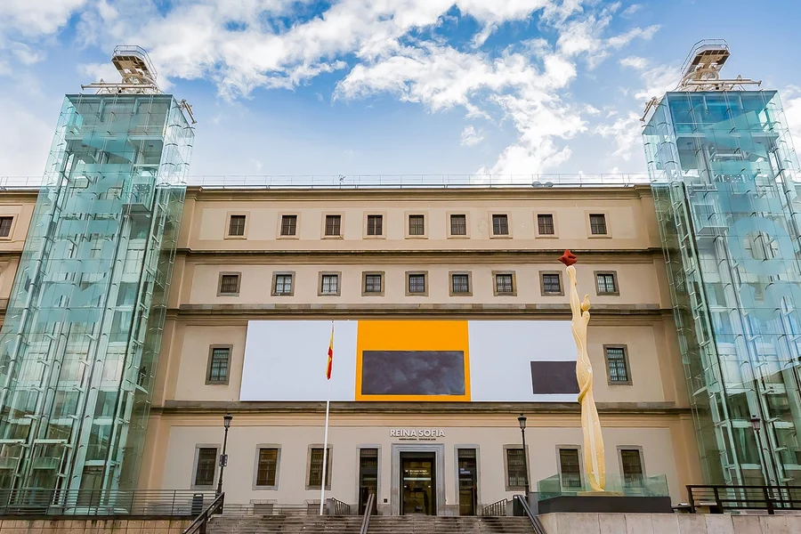 티켓과 선택 가능한 오디오 가이드가 있는 레이나 소피아 박물관 관람, at Museo Nacional Centro de Arte Reina Sofia, Madrid