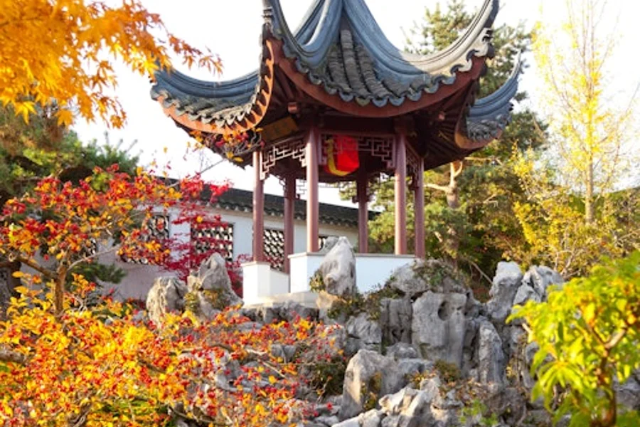 Dr. Sun Yat-Sen Chinese Garden: Entry Ticket + Guided Tour Option, Vancouver