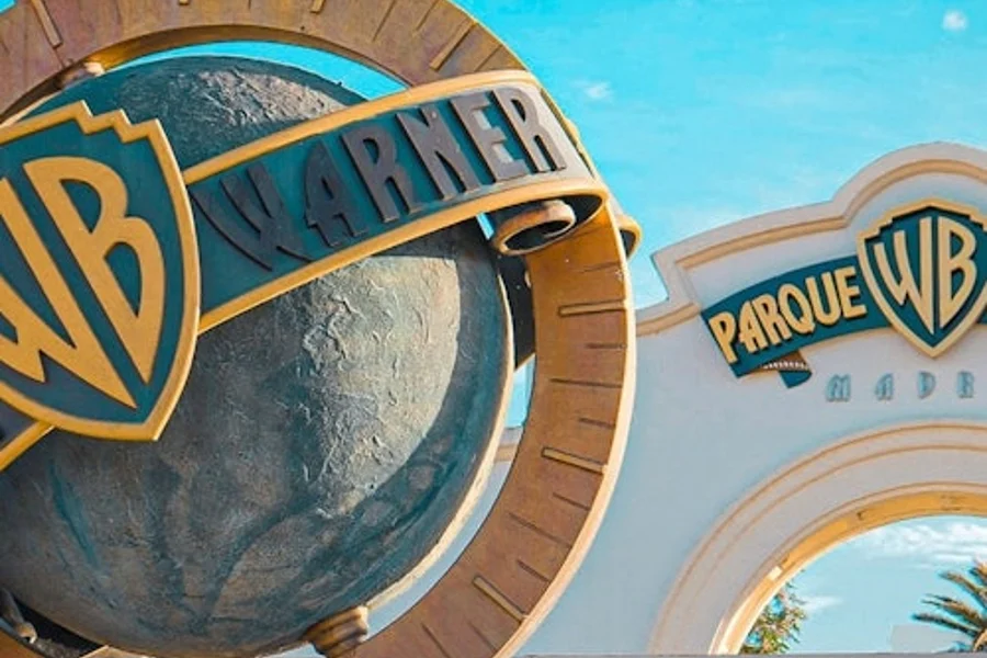Parque Warner Madrid: Lawatan Sehari dari Madrid, Madrid