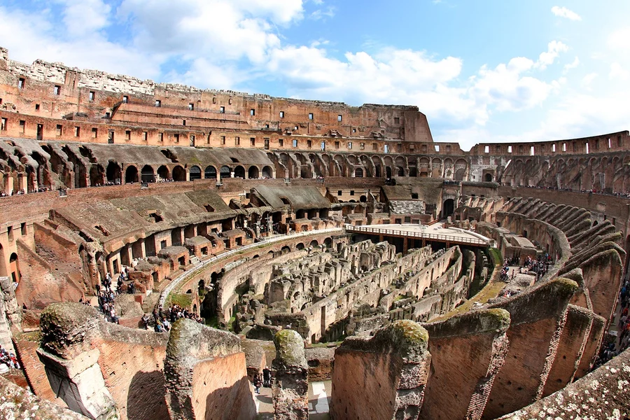 Tour en Grupo Pequeño del Coliseo, Monte Palatino y Foro Romano, Rome