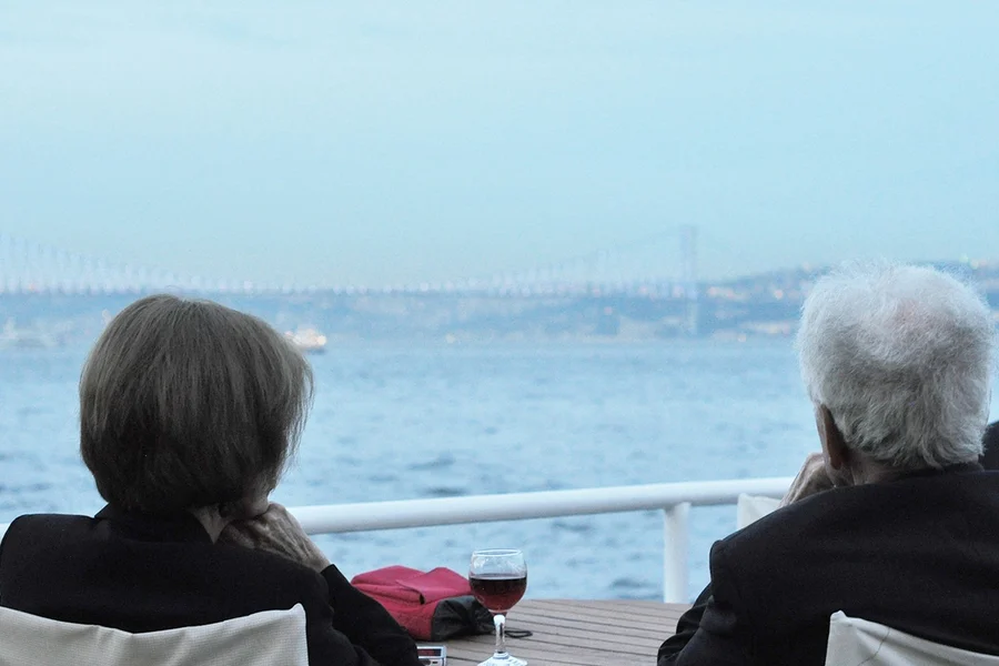Délutáni hajókázás a Boszporusz-szorosban, kábellifttel a Pierre Loti-dombra, Istanbul