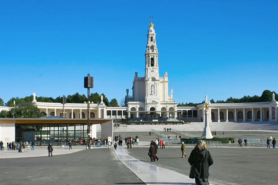 Fátima, Óbidos, Batalha & Nazaré: Day Tour From Lisbon, at Lisbon