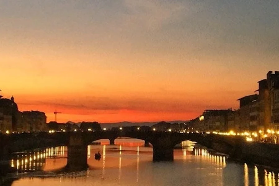 Firenze: degustazione di vini al tramonto + tour guidato a piedi, at Florence City Tours, Florence