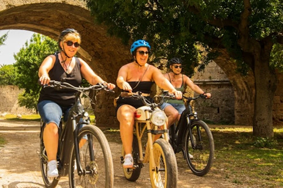 Rodas: Recorrido Fotográfico Guiado en E-bike, Rhodes