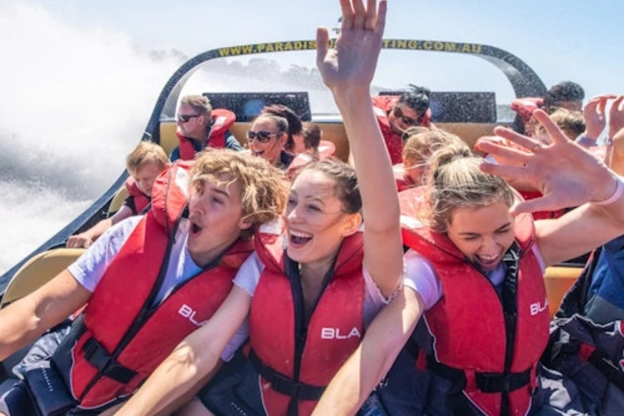 Paradise Jet Boating: 40-Minute Jet Blast Ride, Main Beach