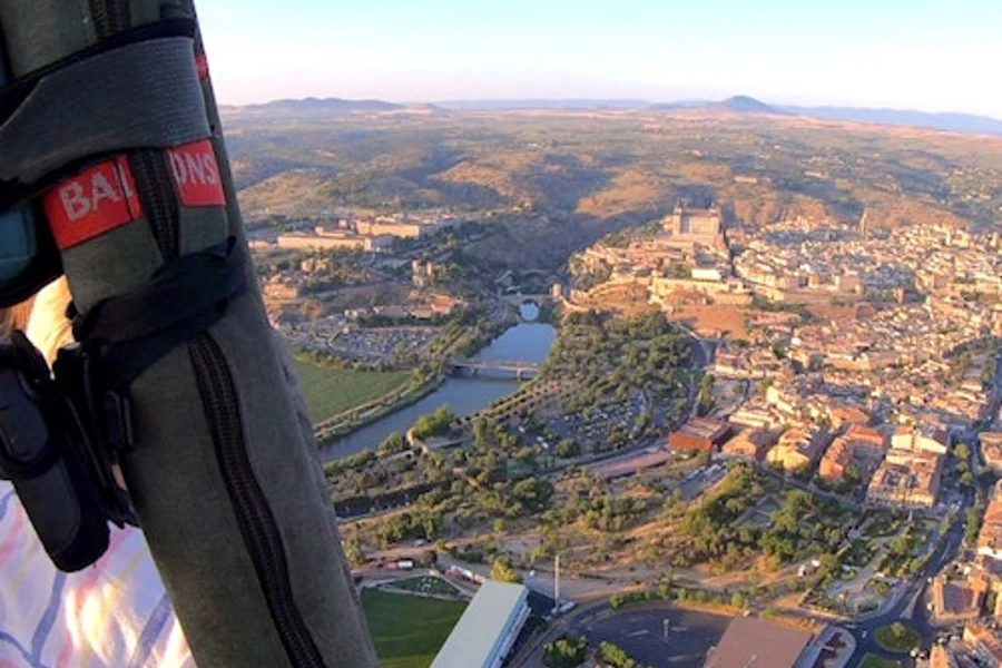 Toledo: Vuelo en Globo sobre Toledo + Transporte desde Madrid, Toledo