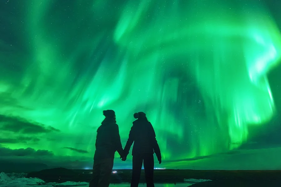 Desde Tromsø: Tour en Pequeño Grupo para Perseguir las Auroras Boreales, at Reykjavík, Reykjavik
