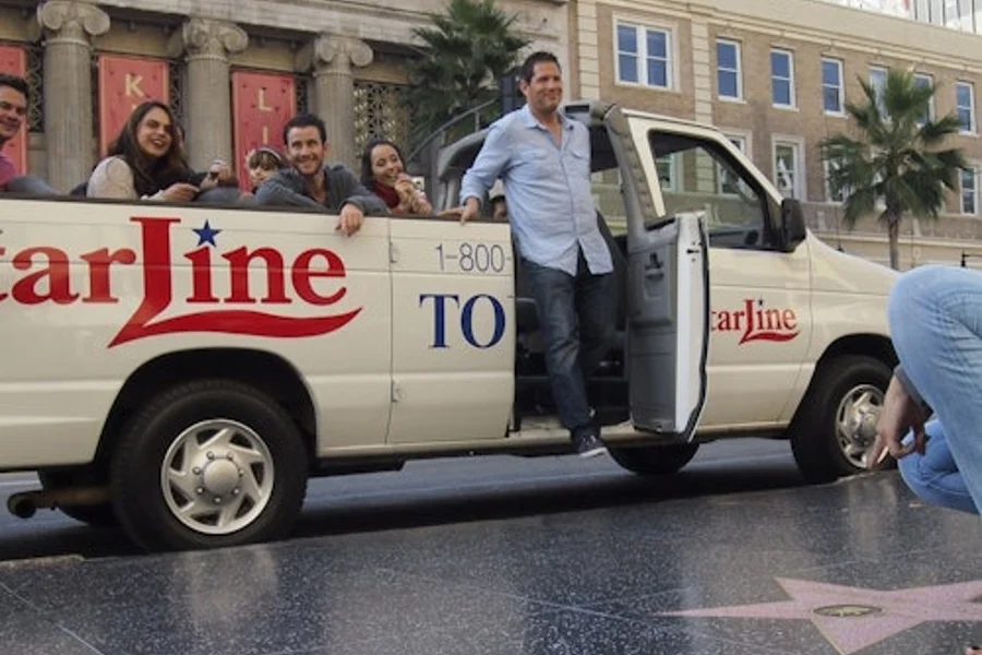 Los Angeles: Guided Celebrity Homes Tour + Universal Studios Hollywood Entry, Los Angeles
