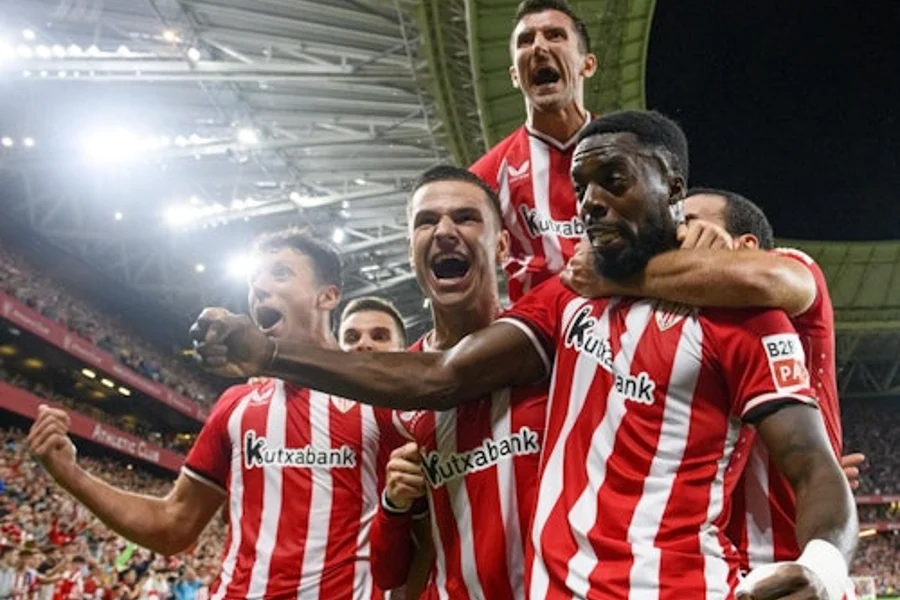 San Mamés Stadium: Athletic Club Football Match, Bilbao