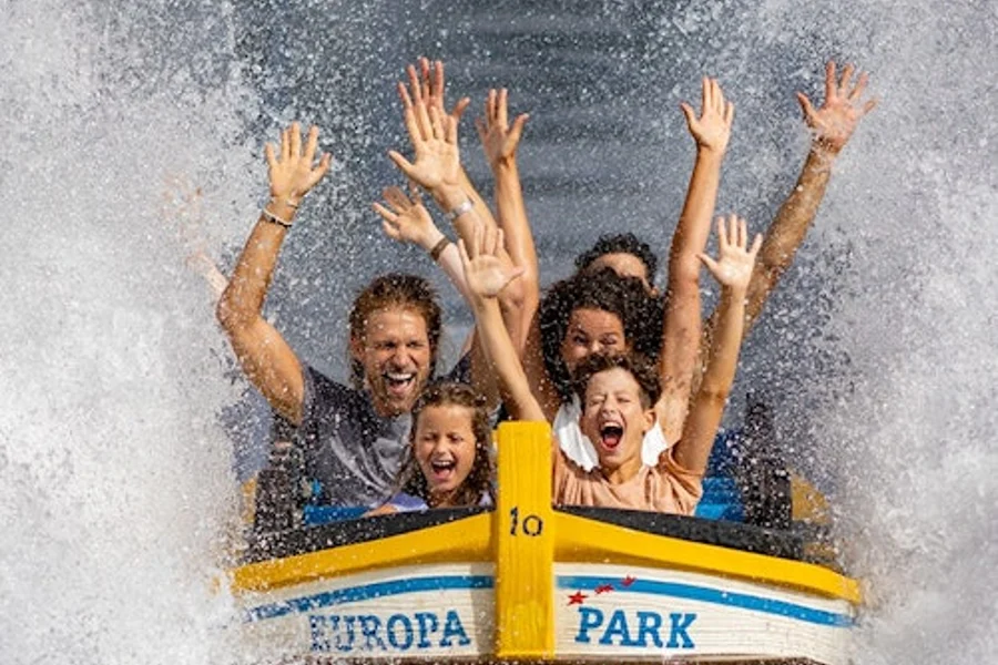 Europa-Park: Ticket para sa 2-Araw na Pagpasok, at Europa-Park Resort, Rust
