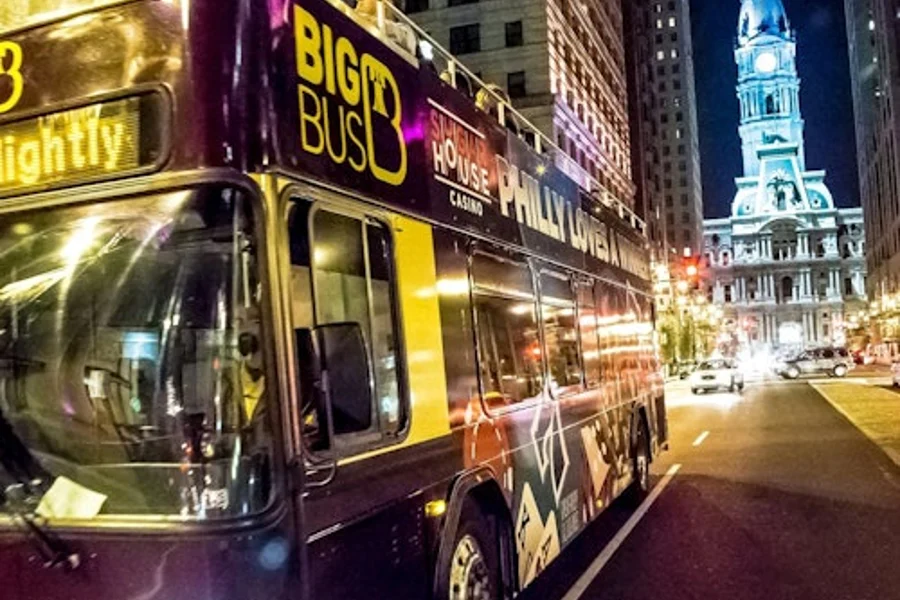 Philly By Night Sightseeing Tour, Philadelphia