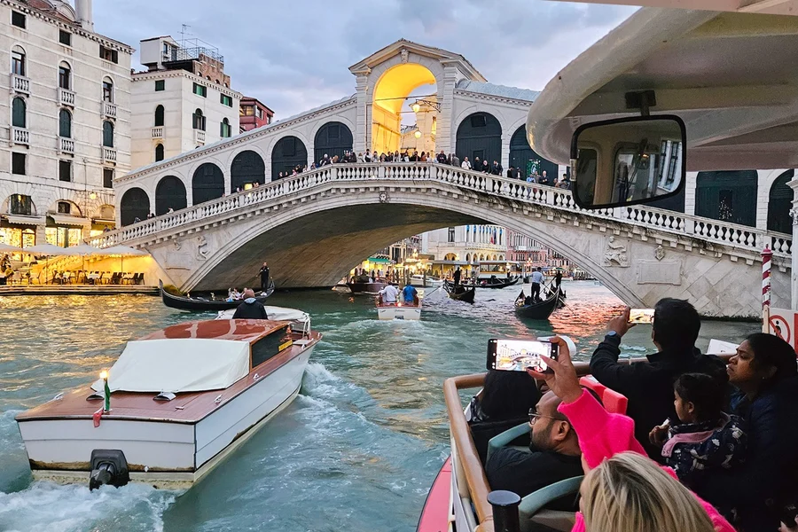 वेनेज़िया एसीटीवी 75-मिनट का टिकट, Venice