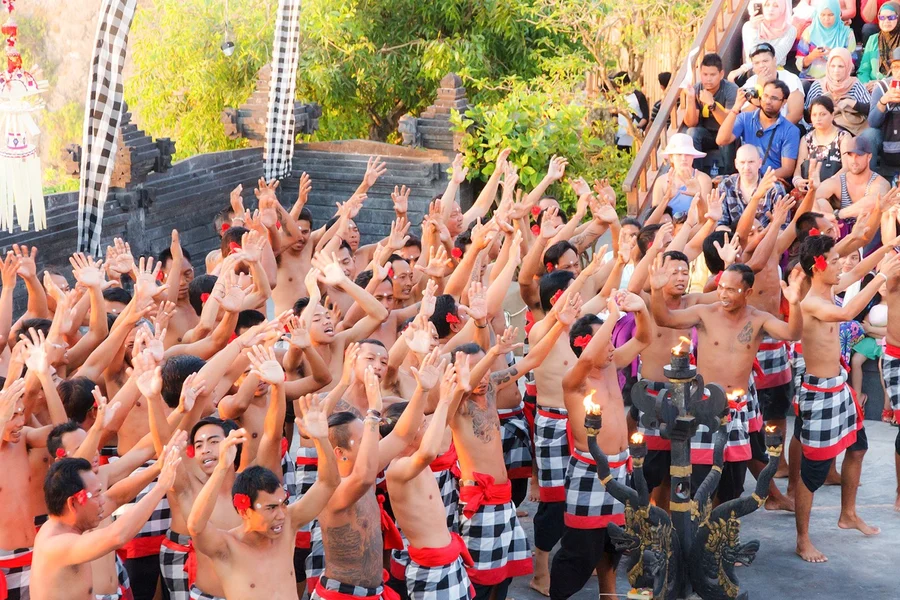 Billetter til Kecak- og Ilddansen ved Uluwatu-tempelet, Bali