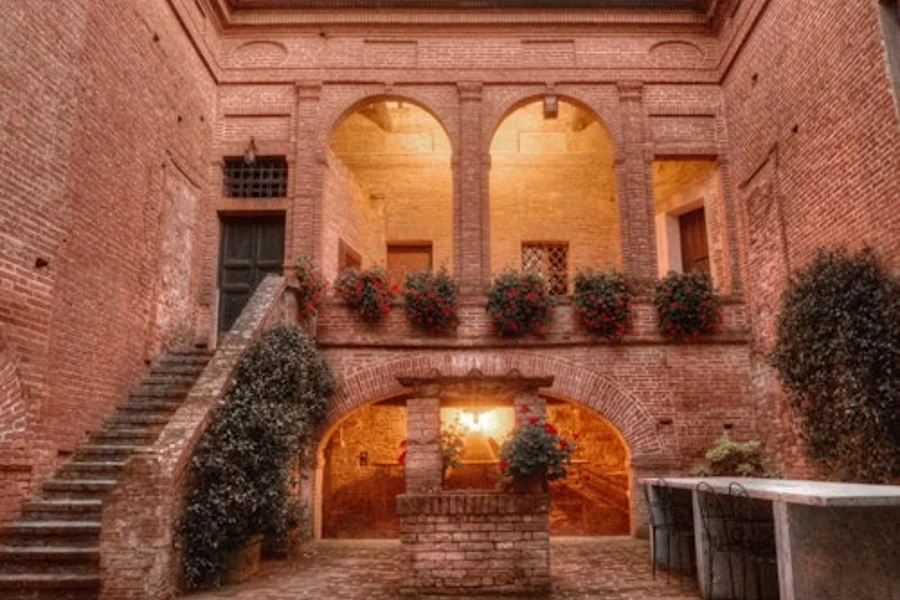 Montalcino: Tour de Viñedo + Cata de Vinos, at Tuscany Wine Tasting, Montalcino