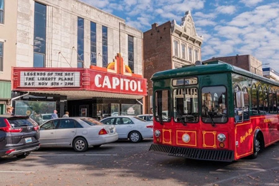 Bowling Green: Guided Historic Trolley Tour, Bowling Green