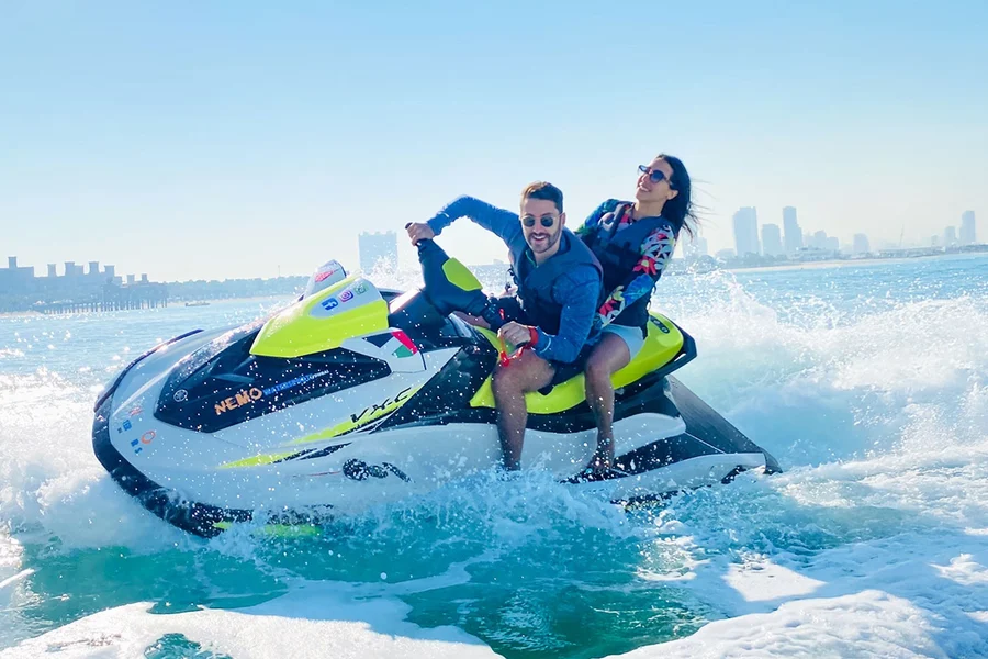 Jet Ski Guided Tour with Photostop at Burj Al Arab, Dubai