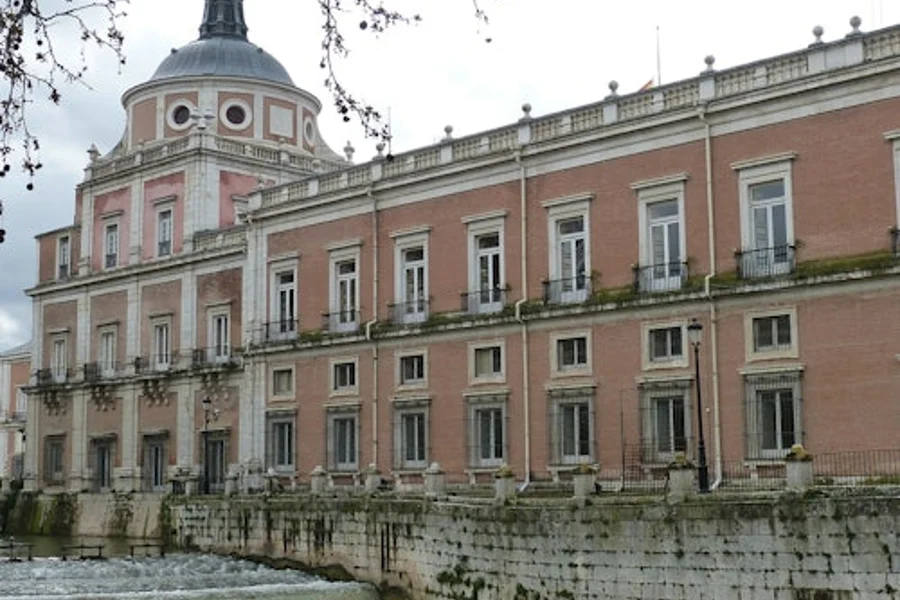 Istana Diraja Aranjuez: Lawatan Berpandu, Madrid