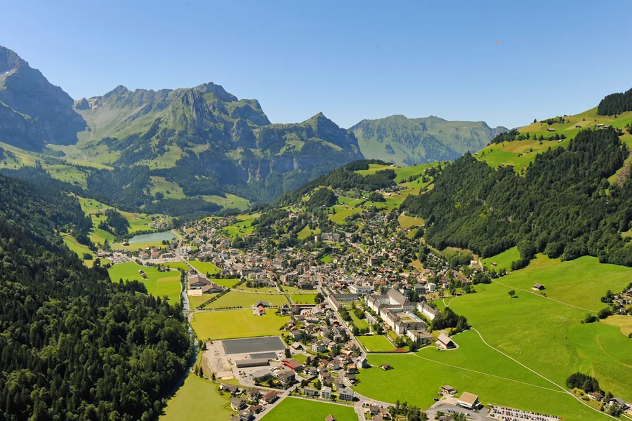 From Zurich: Day Trip to Lucerne & Engelberg, Zurich
