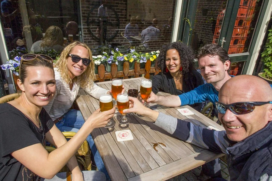 4-Hour Rotterdam Breweries and Boat Tour with Guided Tastings, Rotterdam