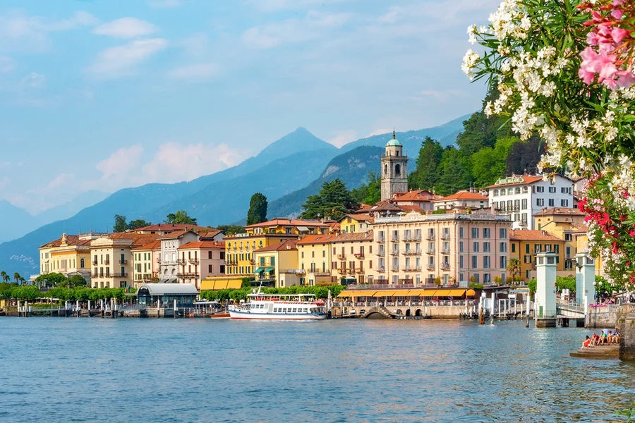 From Milan: Lake Como & Bellagio by Bus with Private Boat Tour, Milan