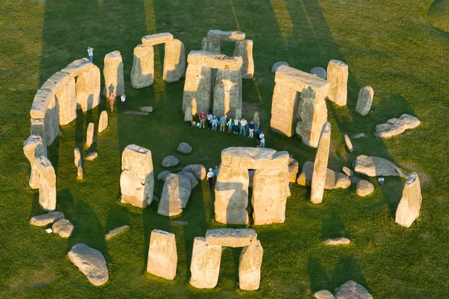 Stonehenge & Bath: Guided Day Trip from London with Bath Admission, at Stonehenge & Bath Tours from London, London