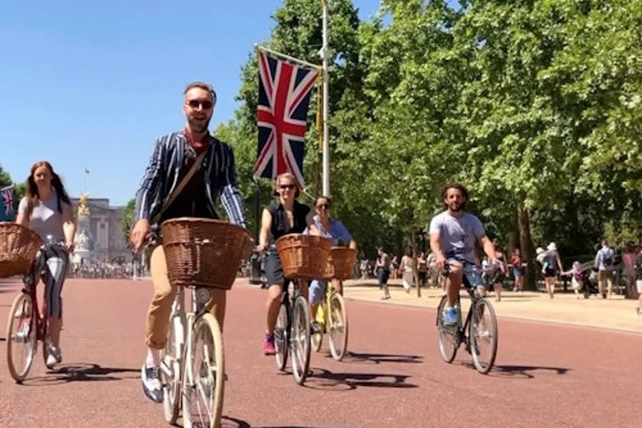 London: Landmarks & Gems Bike Tour, London