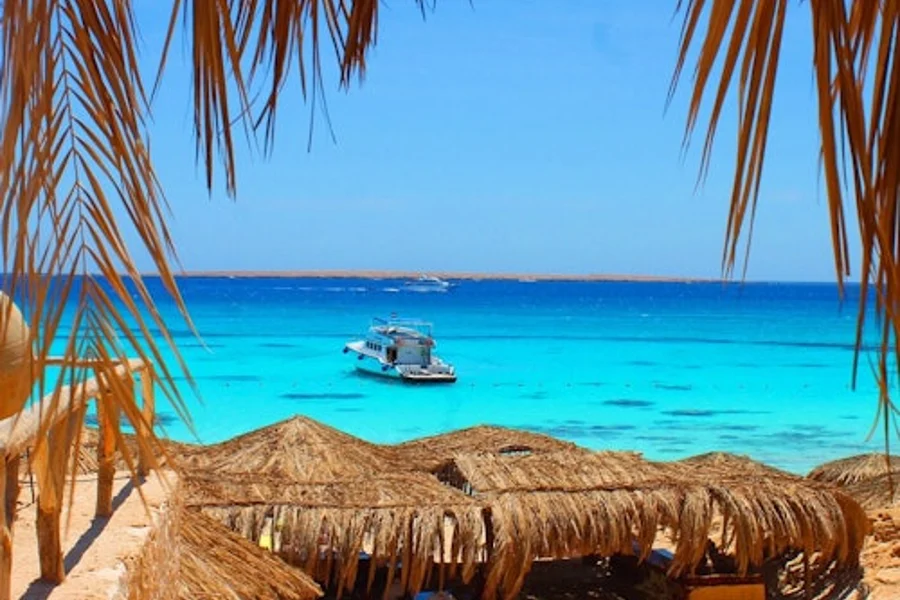 Hurghada: Orange Bay Island Cruise + Snorkeling + Lunch, Hurghada