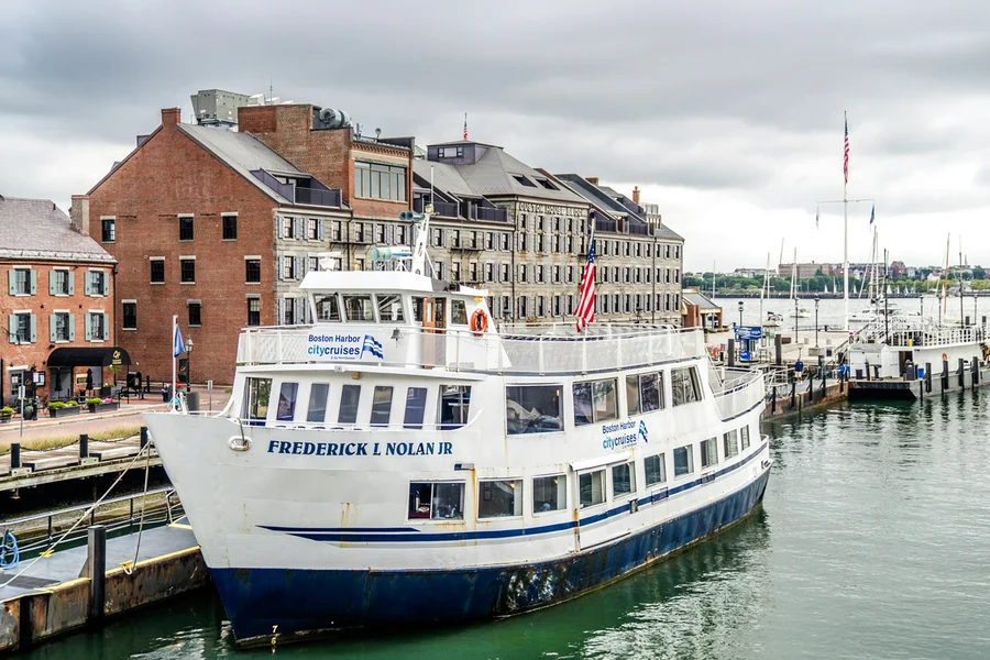 Historic Boston Harbor Cruise, Boston