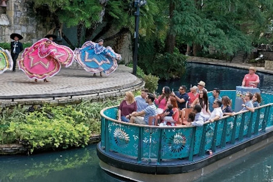 San Antonio: Narrated River Cruise, San Antonio