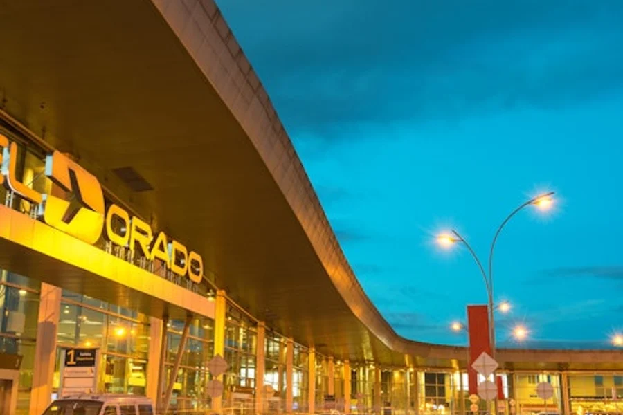 Bogotá: One-Way Transfer To/From Bogotá Airport and City Center, Bogota