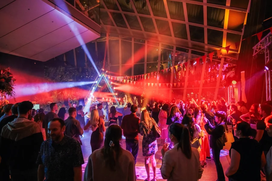 Entrada para la Noche de Música en Sky Garden y copa de champán, at Sky Garden, 20 Fenchurch Street, London