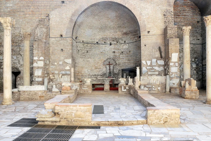 Catacombs of Domitilla and Capuchin Crypt Guided Tour with Transfers, at Touristation Aracoeli, Rome