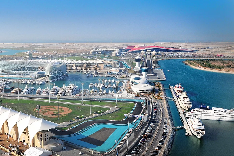 亚斯码头赛道2小时导览游, Abu Dhabi
