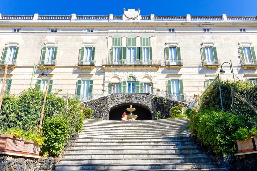 City Sightseeing: Naples Hop-on Hop-off Bus Tour, Naples
