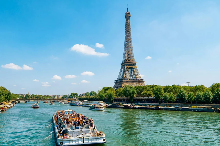 ایفل ٹاور کے ٹکٹ، شہر کے دورے اور سین دریا کے کروز کے ساتھ, at PLACE DE SYDNEY 75015 Paris., Paris
