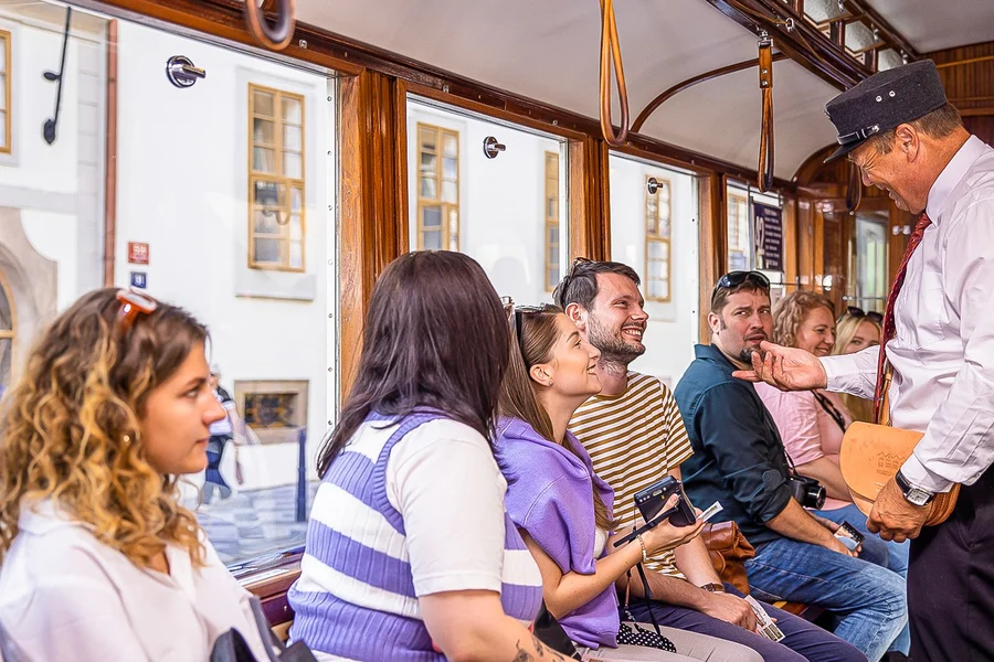 Turistsporvogn: Prags Hop-on Hop-off Sporvognsudflugt, Prague