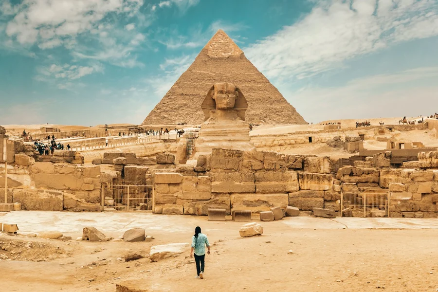 Pyramids, Bazaar and Citadel Tour with Photographer, Cairo