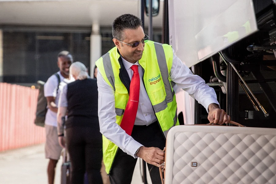 Bus Transfers: Heathrow Airport to/from London Victoria Station by National Express, London