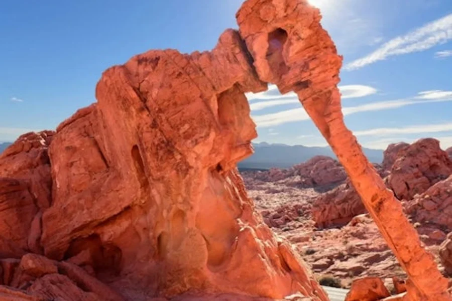 Valley of Fire, Seven Magic Mountains & Welcome to Las Vegas Sign: Guided Tour, Las Vegas