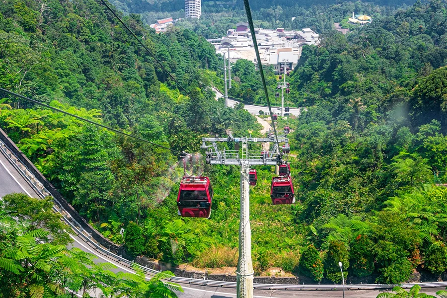 From Kuala Lumpur: Full-Day Tour of Genting Highlands & Batu Caves with Transfers, Kuala Lumpur