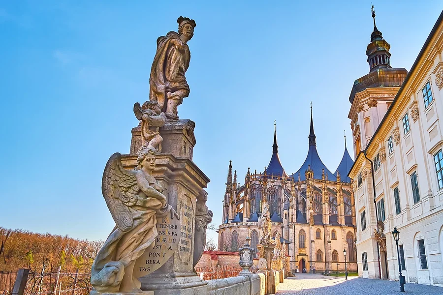 Tour Nửa Ngày Đến Kutna Hora, at Na Příkopě 23, Prague 1, Prague