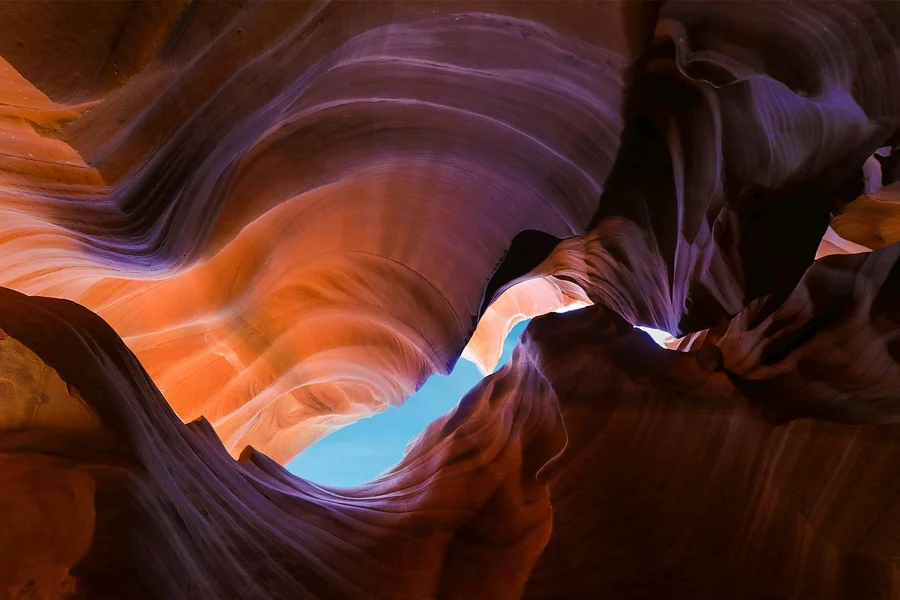 From Las Vegas: Antelope Canyon X & Horseshoe Bend Tour with Lunch, Page