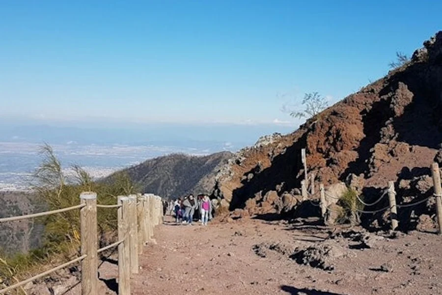 Mount Vesuvius: Transport Only from Naples, at Sainte-Chapelle, Ercolano