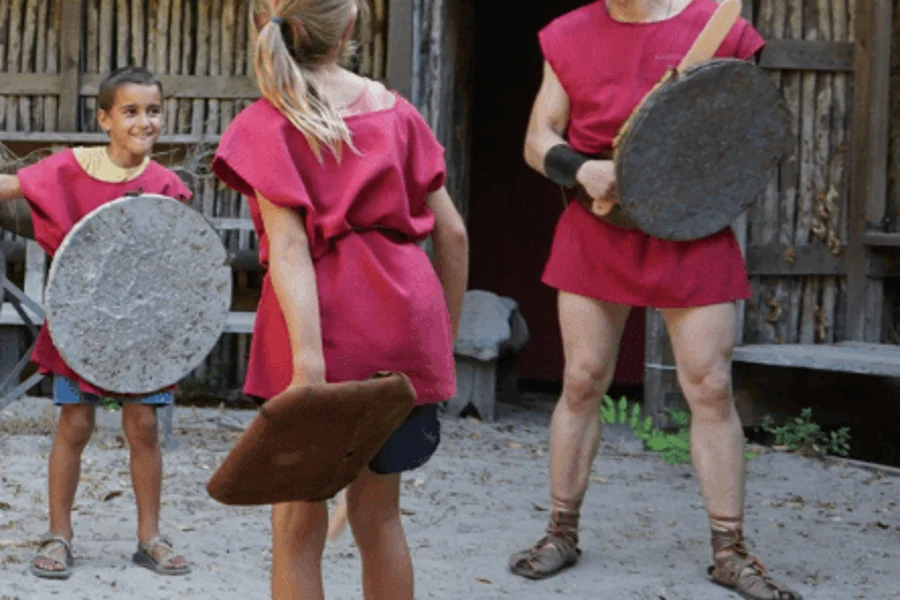 角斗士训练和角斗士学校博物馆, at Old Vic Theatre, Rome