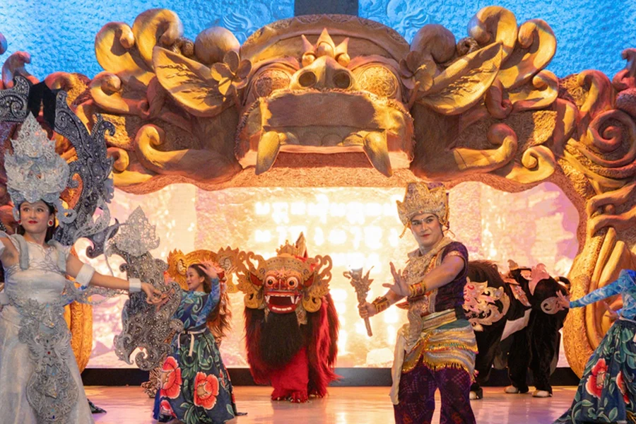 Garuda Wisnu Kencana at Night: Baraong Show Tickets, at New Beranda Resto