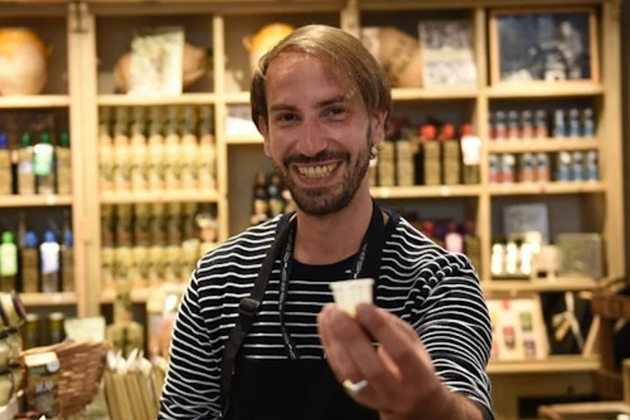 Paris: Saint-Germain-des-Prés Prestige Food Tour, Paris